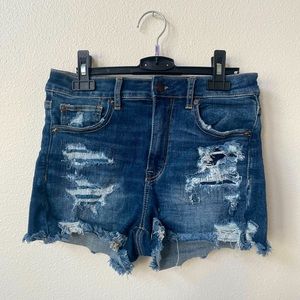 American Eagle Next Level Stretch Distressed Shorts Size 4